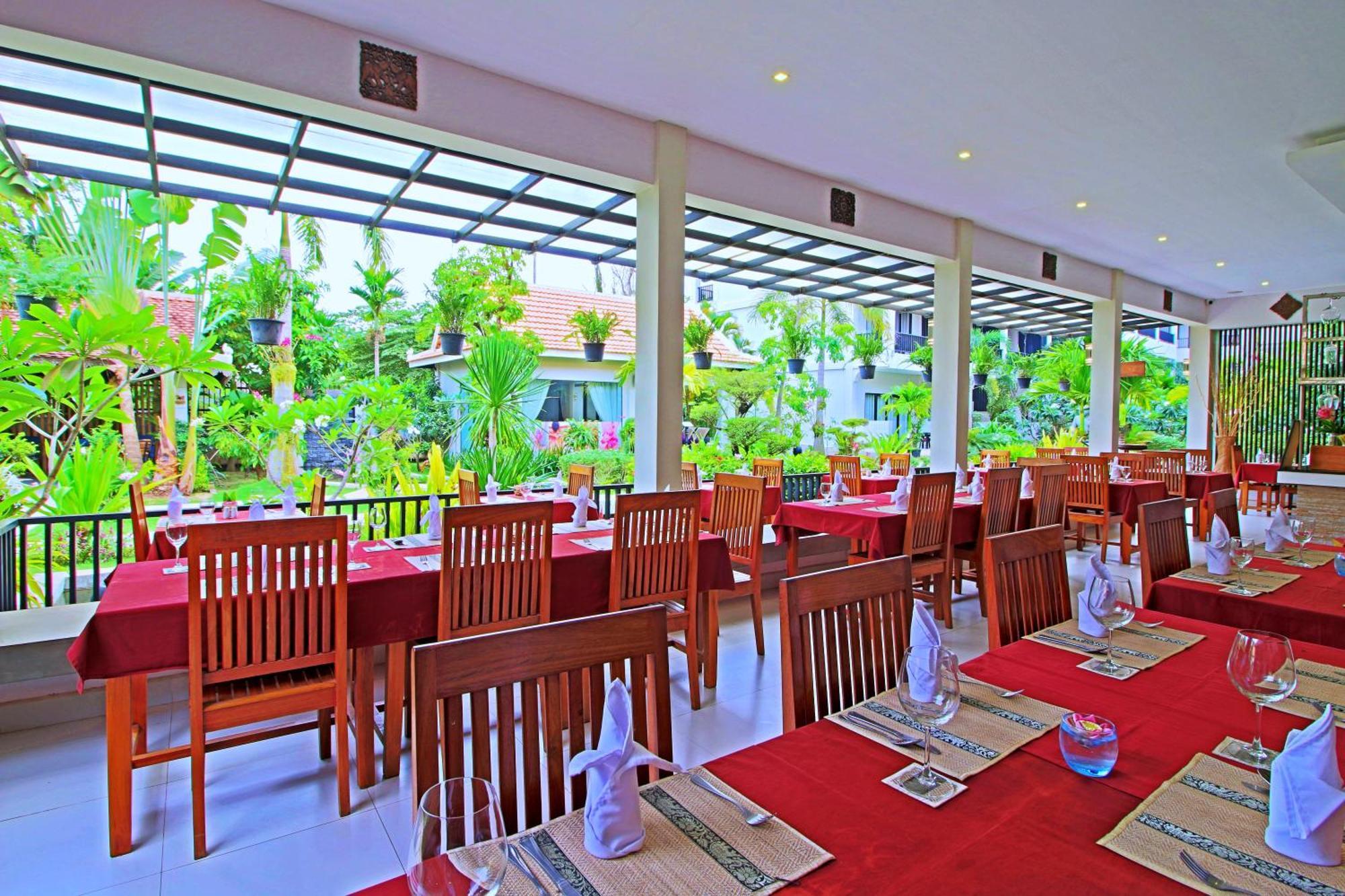 New Riverside Hotel Сием Реап Екстериор снимка